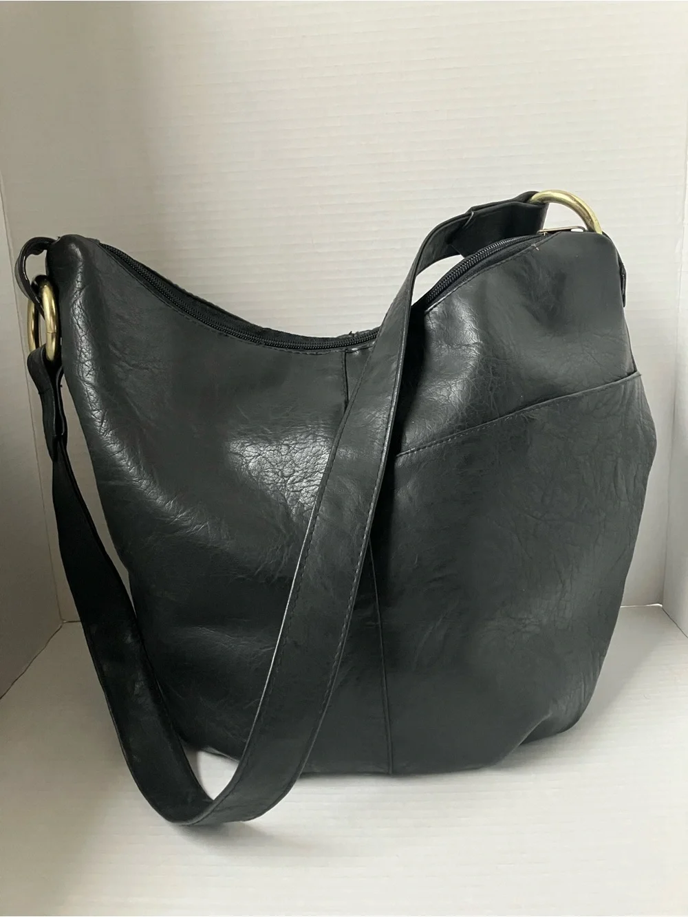 Classic Black Leather Hobo Shoulder Bag 16x11 with 18” Handle Drop Zipper Top